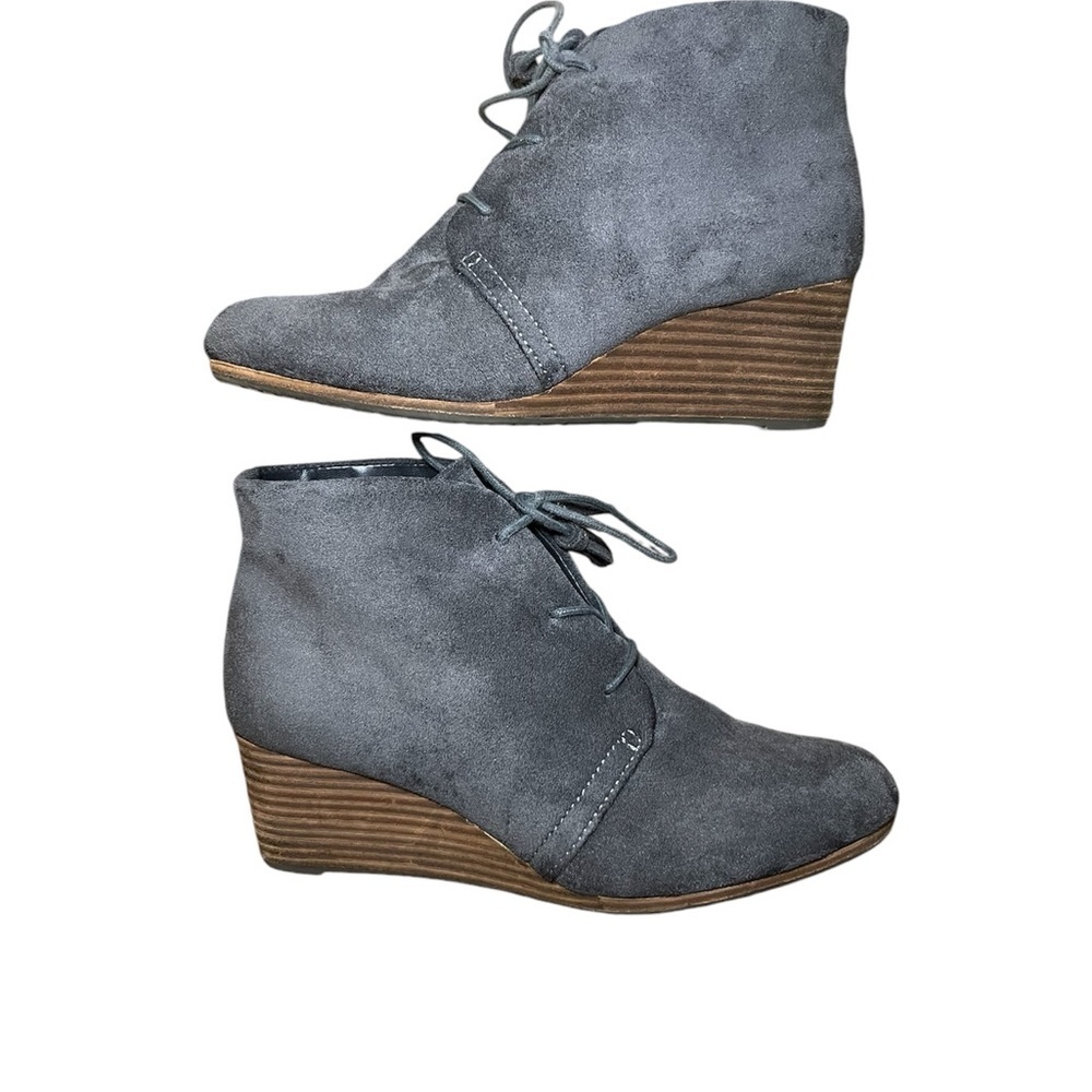 Dr. Scholl's Cushion Grey Suede Wedge Booties Size: 8 1/2